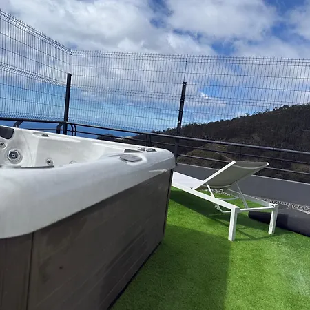 펜션 Cabo Girao View 카메라데로보스